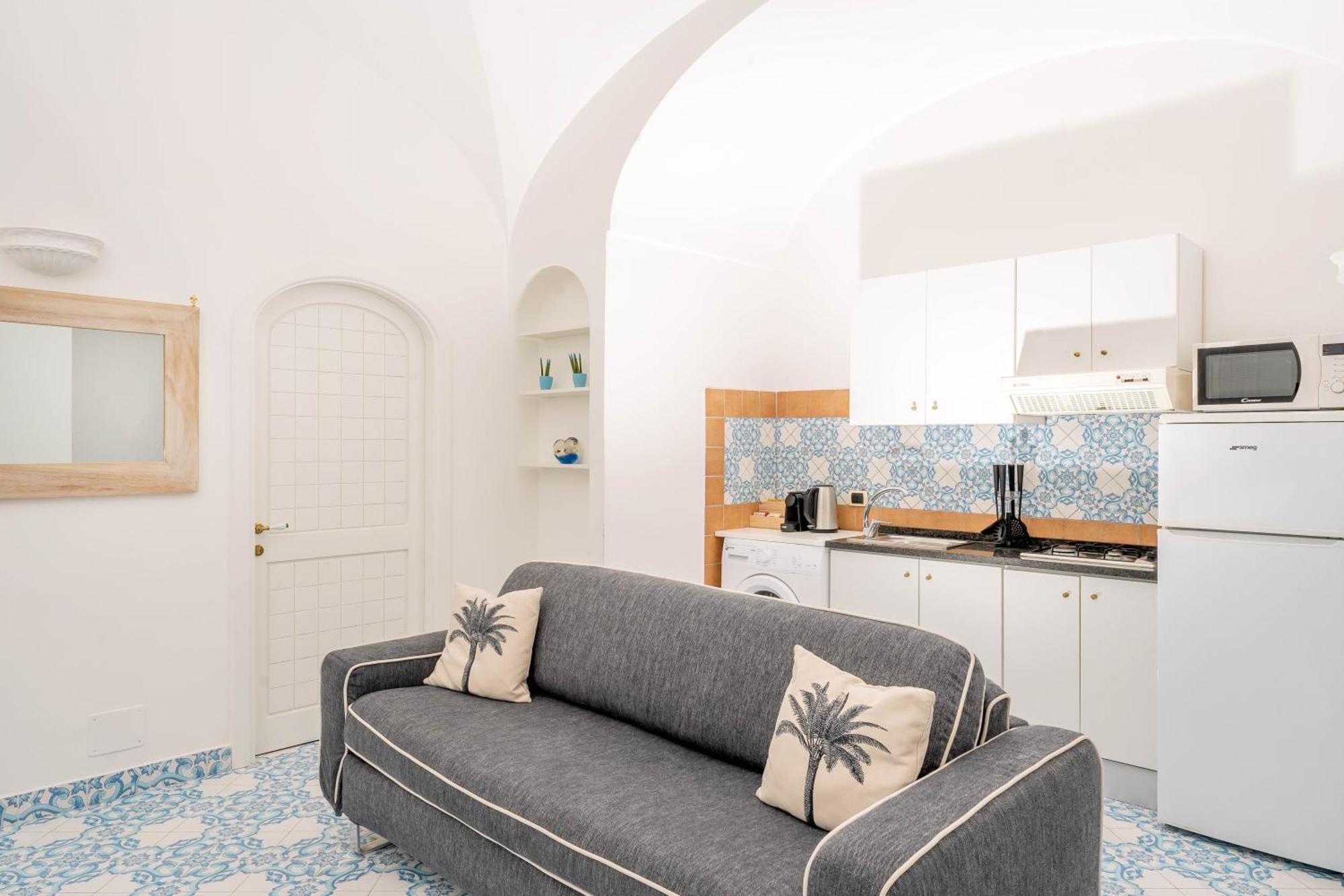 Oliveto Capri Apartments Rum bild